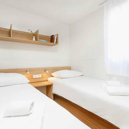 Mobilehomes In - Istrien 50060 * Rovigno