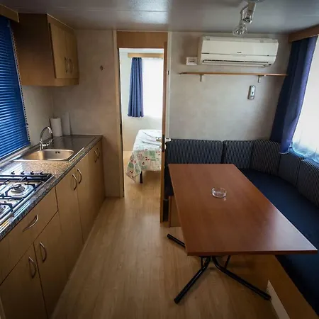 Dom wakacyjny Mobilehomes In Banjole/istrien 10775 Banjole