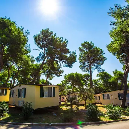 Mobilehomes In Banjole/istrien 10775 *